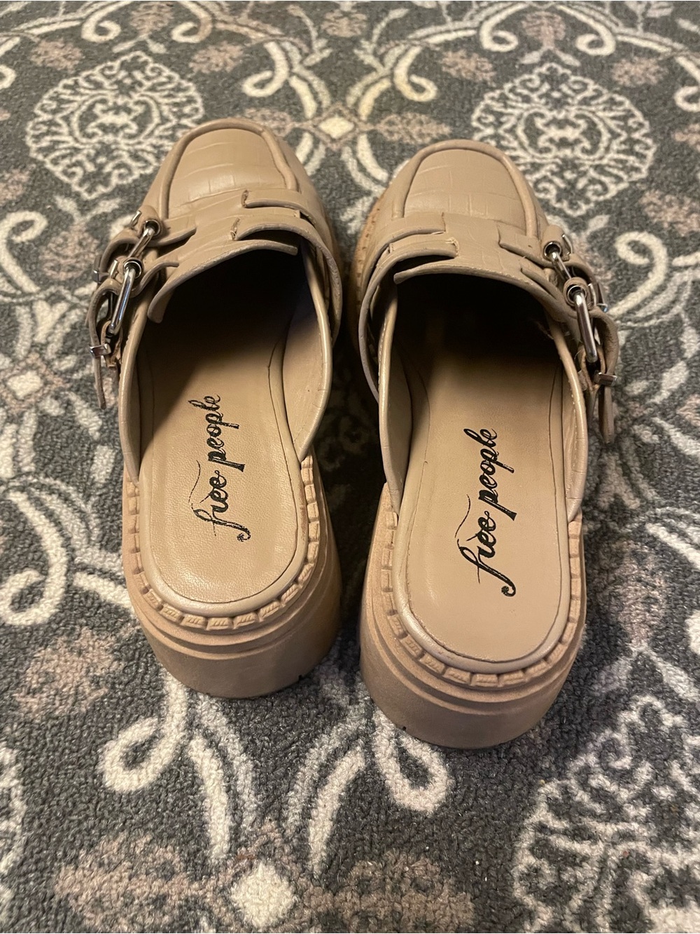 Free People Lyra Lug Mule, size 37.5 (7) - Picture 7 of 9